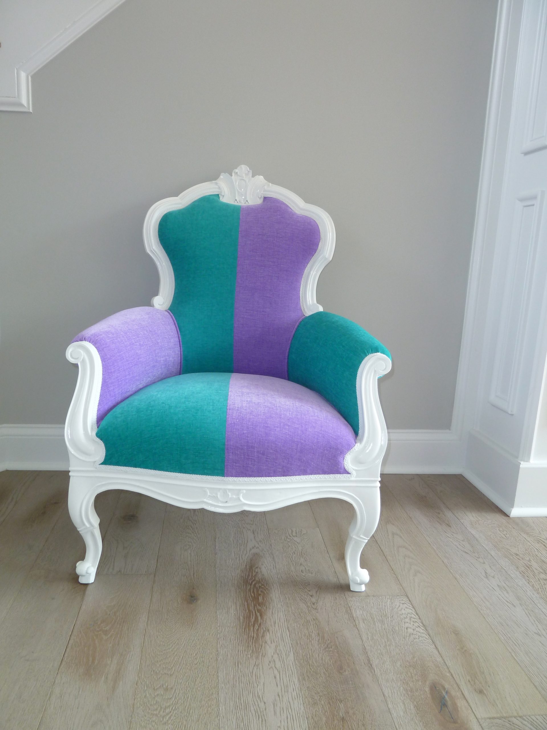 Louis XIV style harmchair